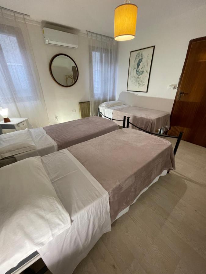 Hotel King'S Garden à Venise Extérieur photo