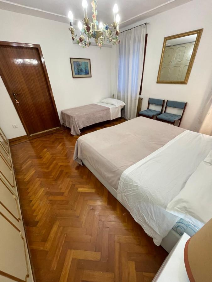 Hotel King'S Garden à Venise Extérieur photo