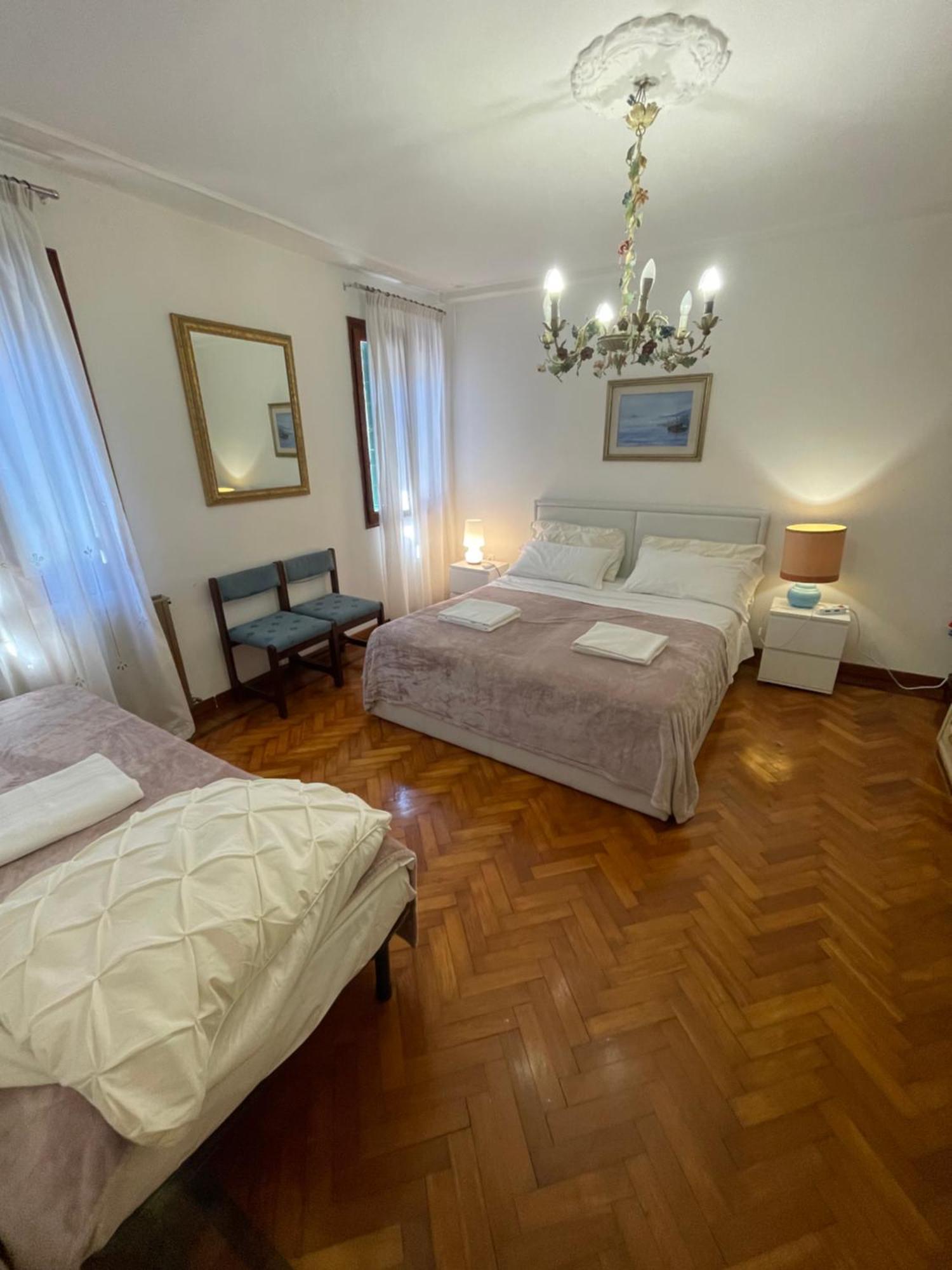 Hotel King'S Garden à Venise Extérieur photo
