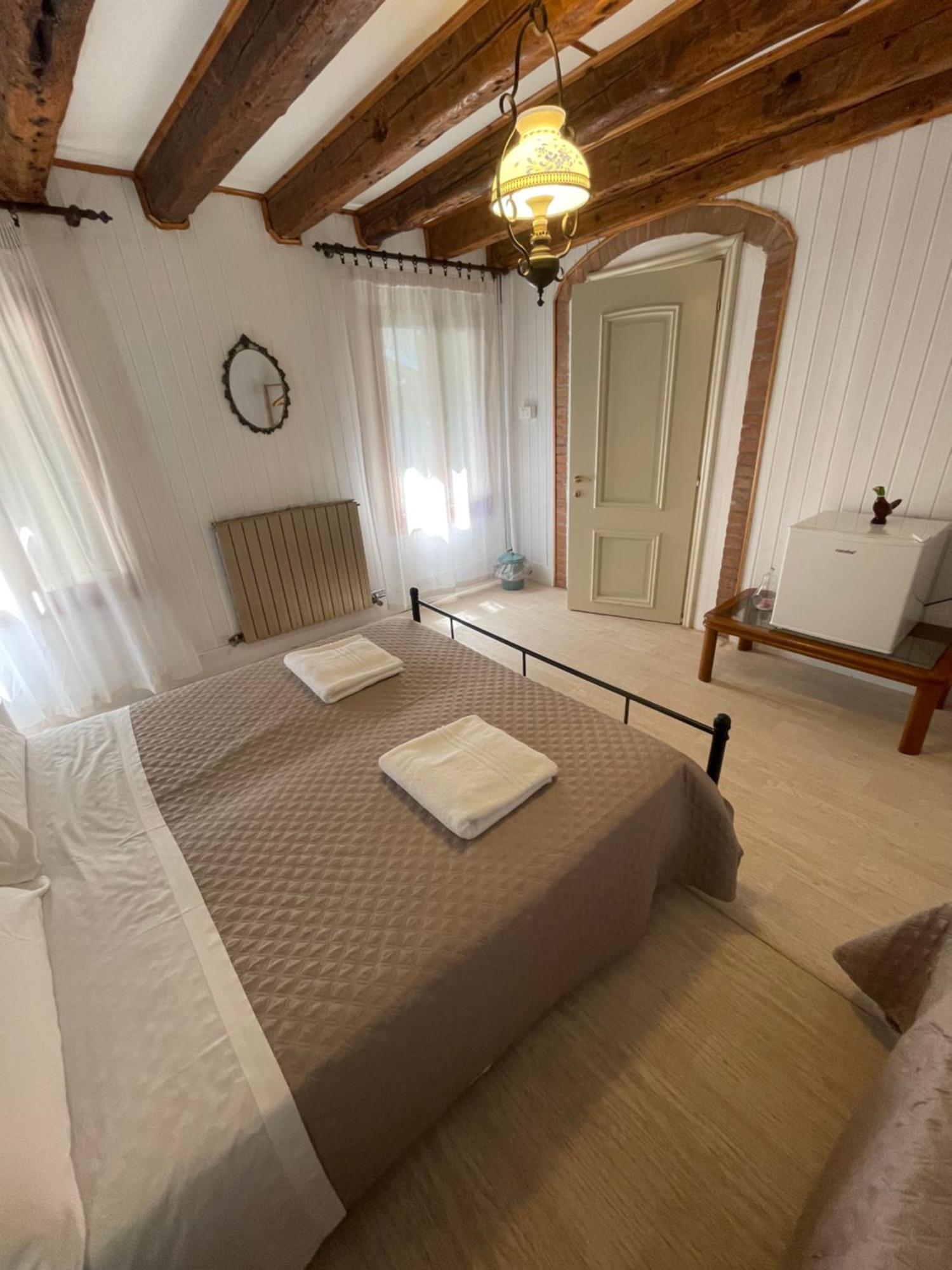 Hotel King'S Garden à Venise Extérieur photo
